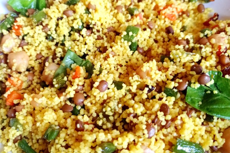 Cous cous me perime. Receta gatimi. Dieta mesdhetare.