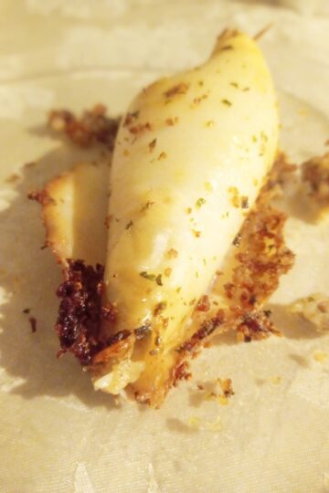 Kallamar i mbushur. Receta gatimi. Dieta mesdhetare.